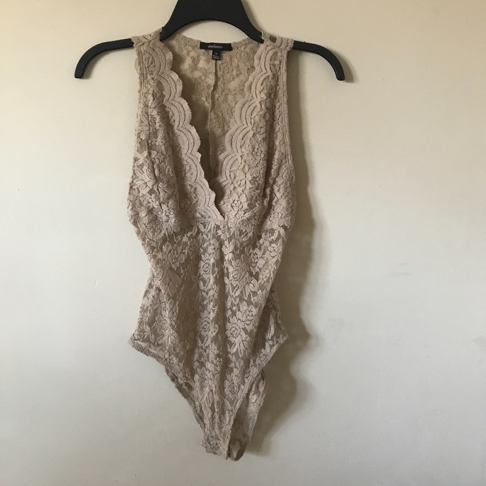 NEW! Ambiance Lace Bodysuit. Khaki. Medium.